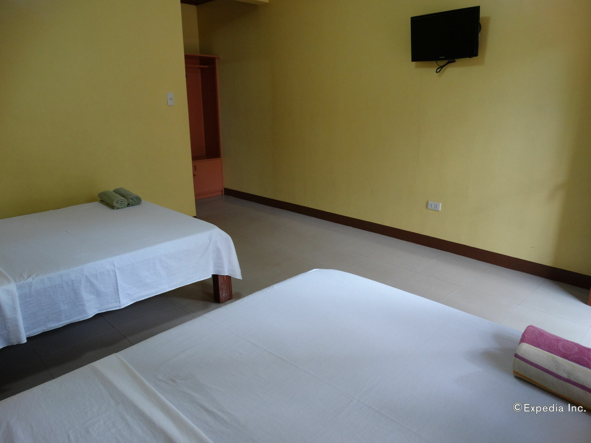 Alona Grove Tourist Inn Tawala  Екстериор снимка