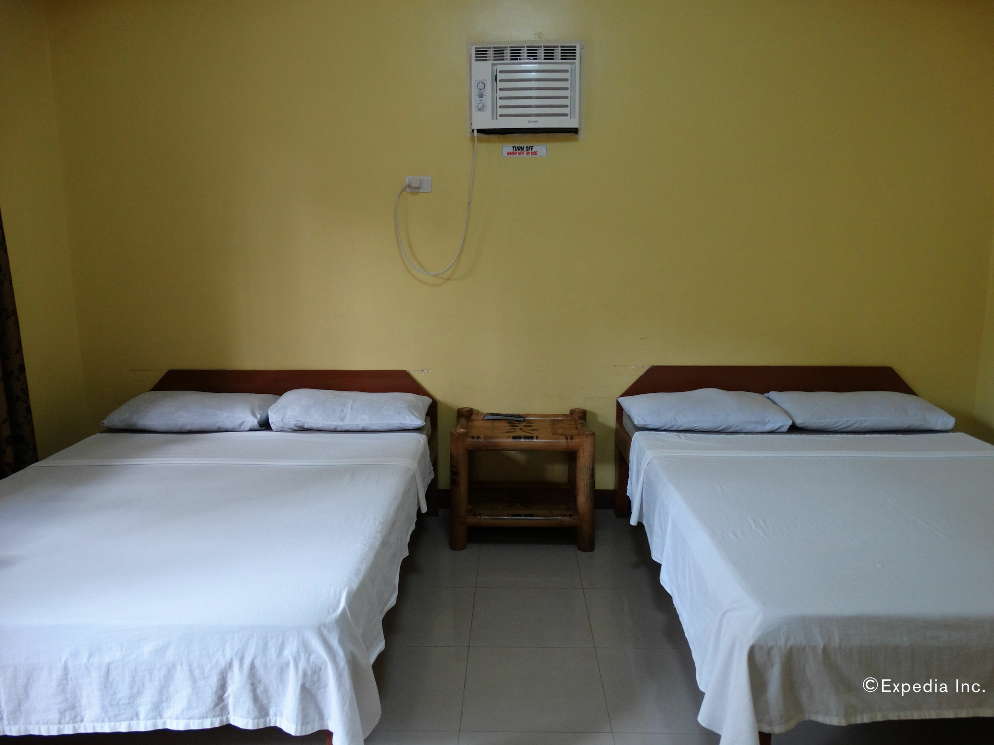 Alona Grove Tourist Inn Tawala  Екстериор снимка